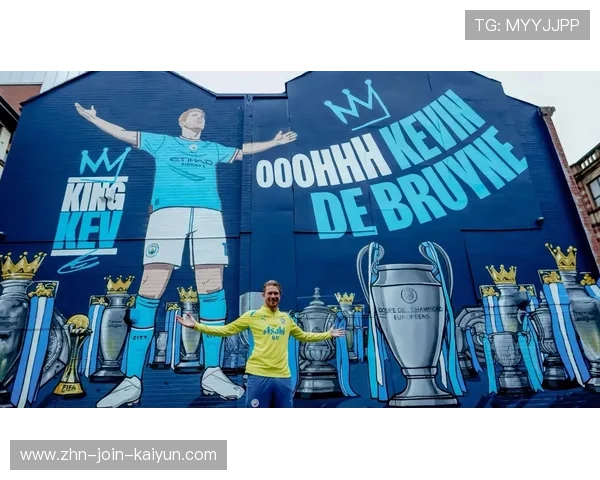 德布劳内外脚背挑传穿越防线，曼城创造绝佳机会